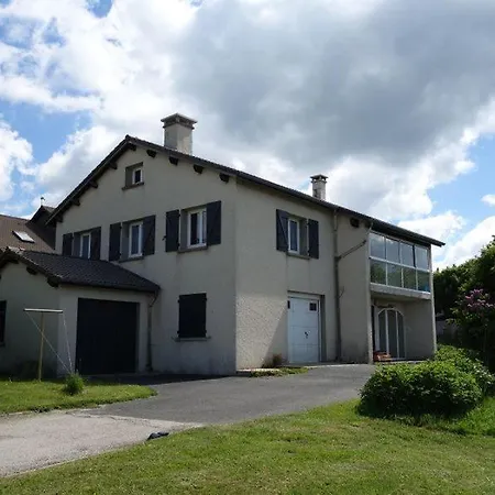 La Camarine - - 8 Places Les Estables