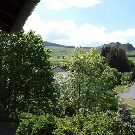 La Camarine - - 8 Places Casa de Férias