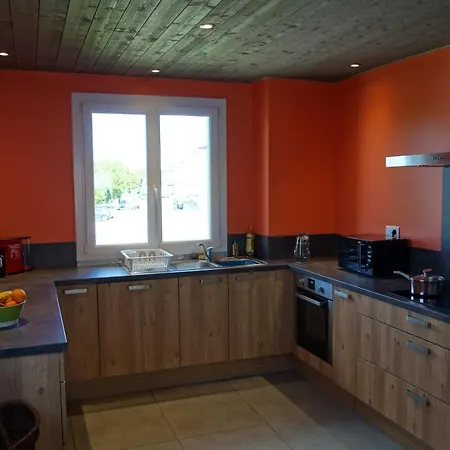 La Camarine - - 8 Places * Les Estables